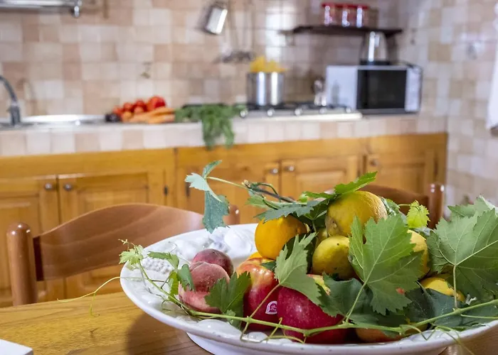 La Natura X6 With Garden And Free Private Parking *